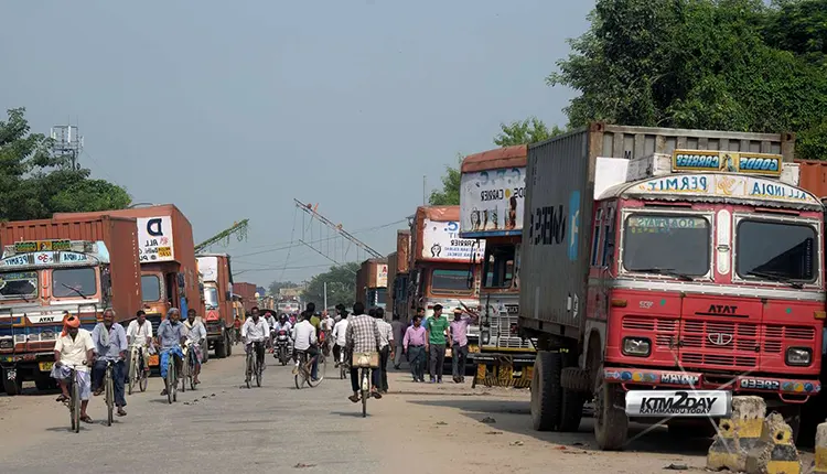 Nepal imports via border checkpoints